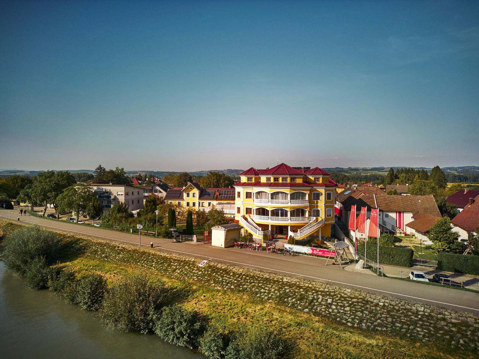 Donauhotel Lettnerhof Au an der Donau ภายนอก รูปภาพ